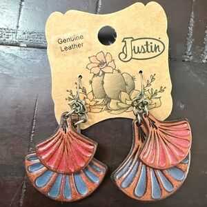 Justin Boots Women's Fan/Shells Boho Earrings Genuine Leather NWT
